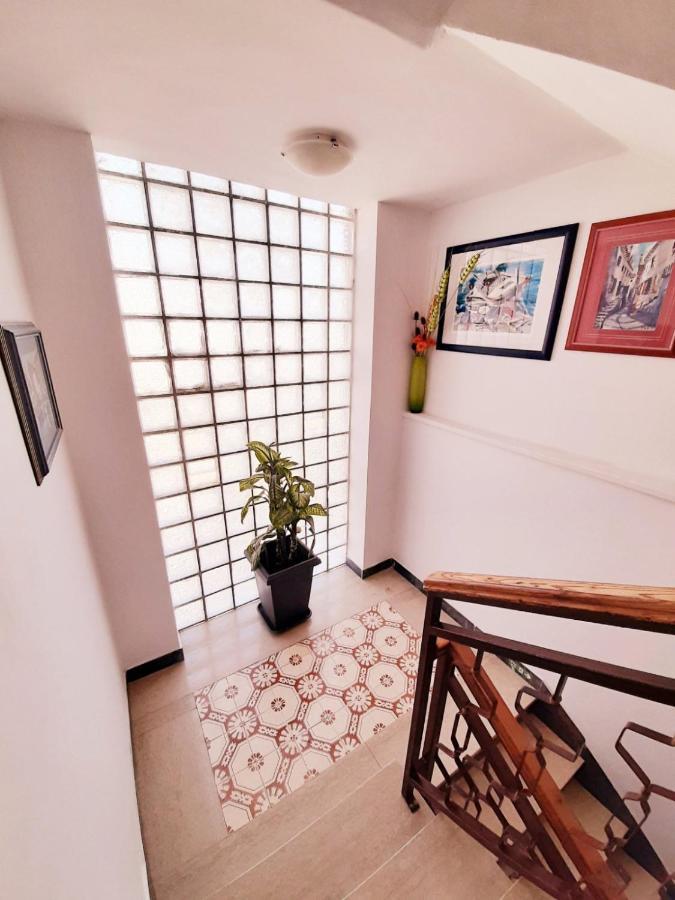 Apartments Izabela Muzic-Fornaric ツレス エクステリア 写真