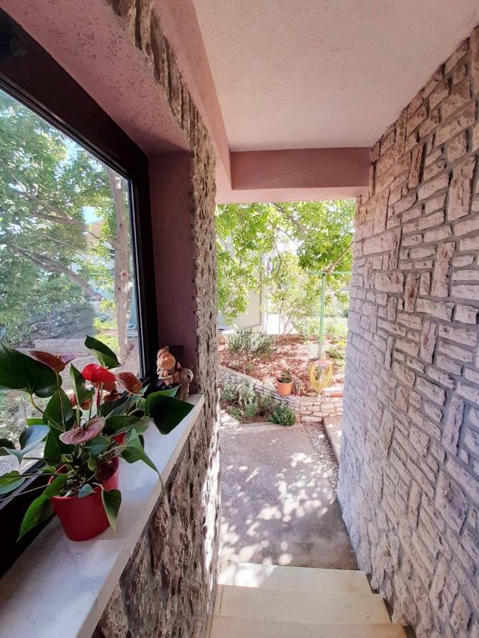 Apartments Izabela Muzic-Fornaric ツレス エクステリア 写真